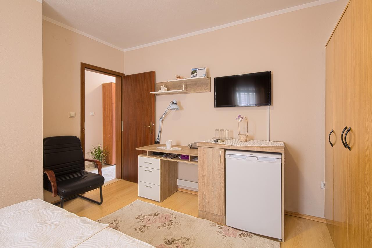 Apartmani Zeljko Vujovic Budva Exterior foto